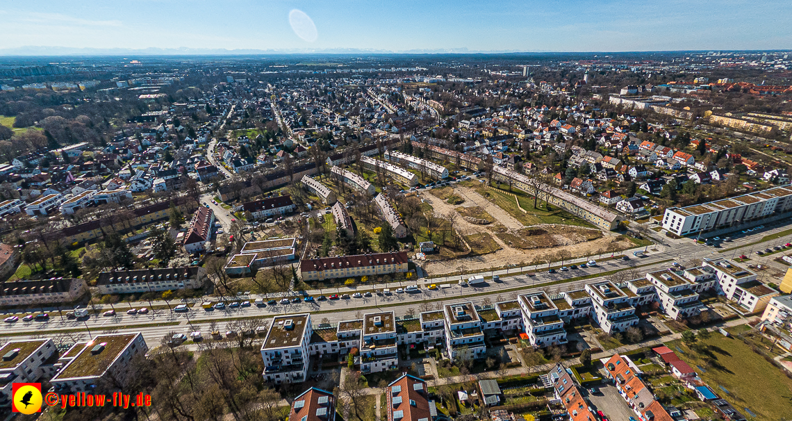 21.03.2023 - Luftbilder von der Baustelle Maikäfersiedlung in Berg am Laim
